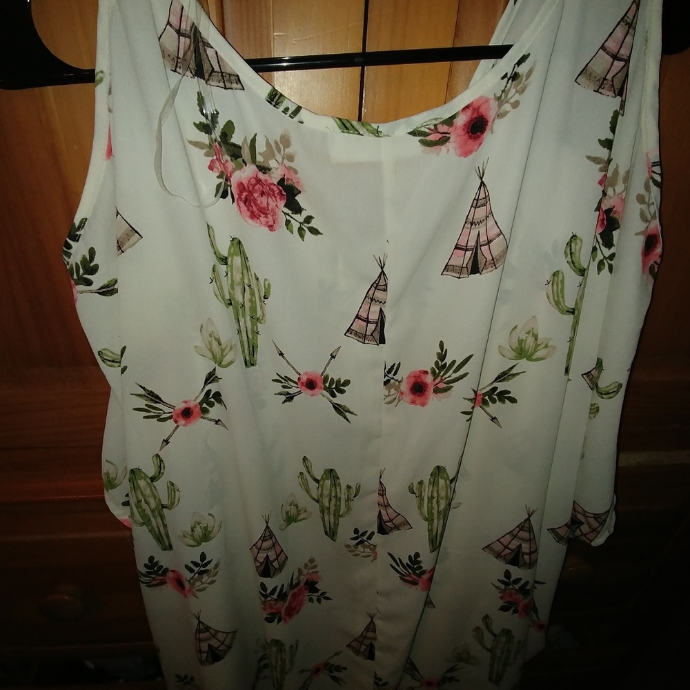 Open shoulder tunic